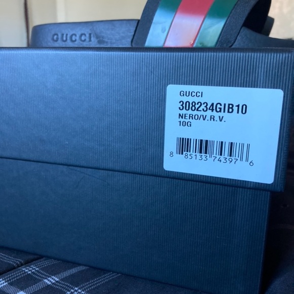 Gucci Slides - Picture 6 of 6